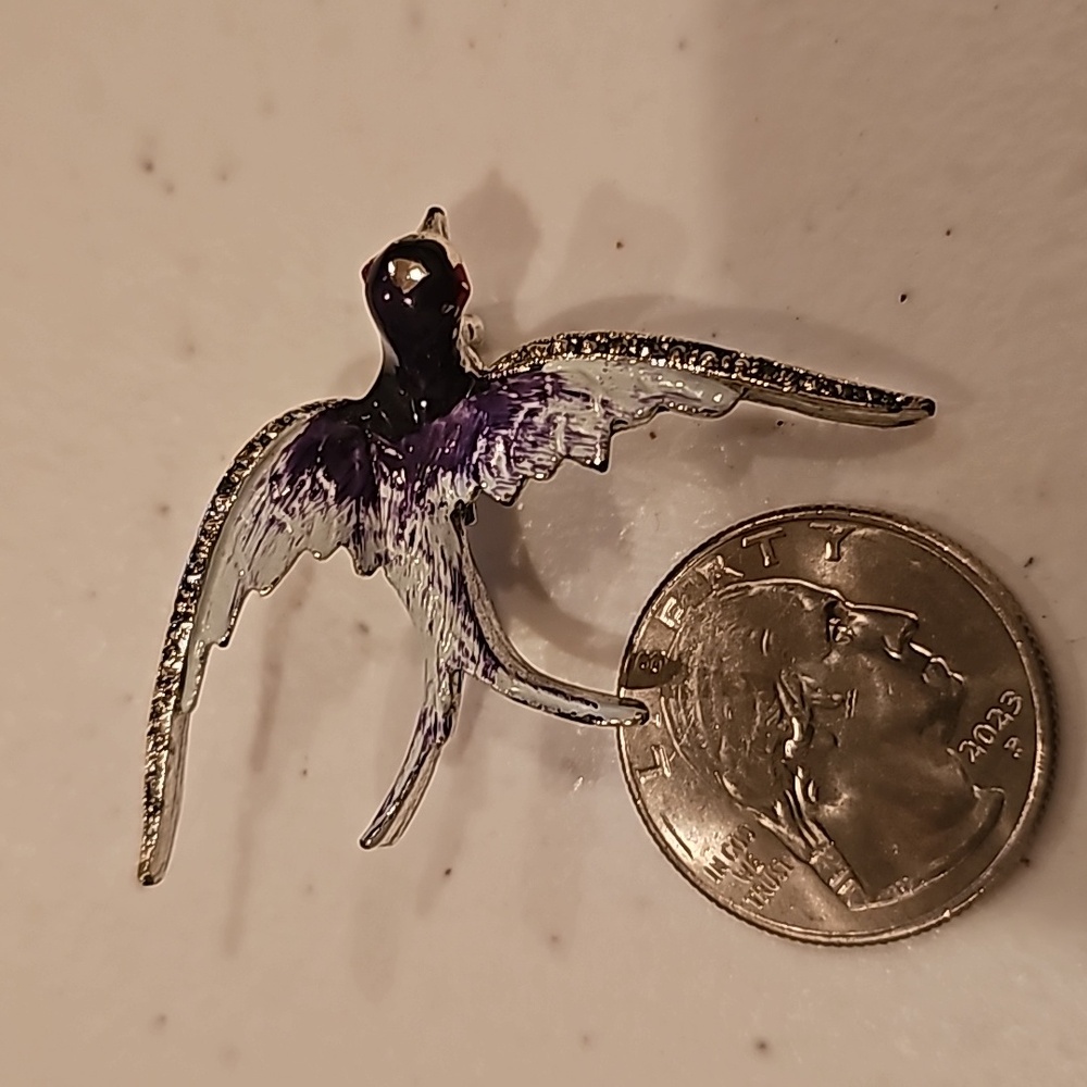 Vintage BIRD pins